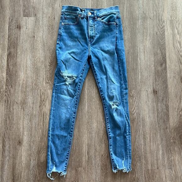 Express High Rise Cropped Skinny Jeans Medium Wash Size 6 Distressed Raw Hem - Picture 2 of 6